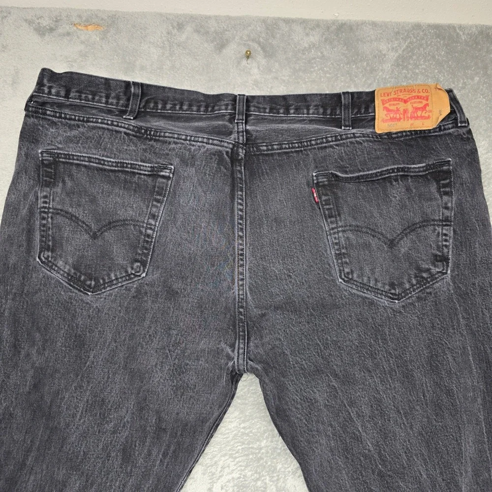 Levis 501 Original Fit Straight Leg Button Fly Jeans Mens 48x34
Faded Black Wash - Picture 10 of 12